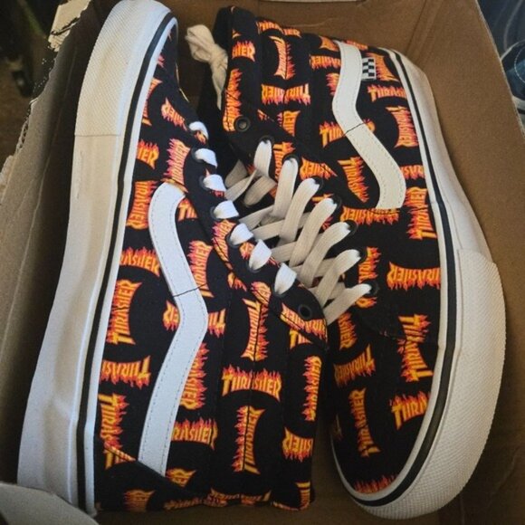 Vans Thrasher Sk8 Hi Flames Men Size 10 Black And White 022026 - Picture 9 of 10